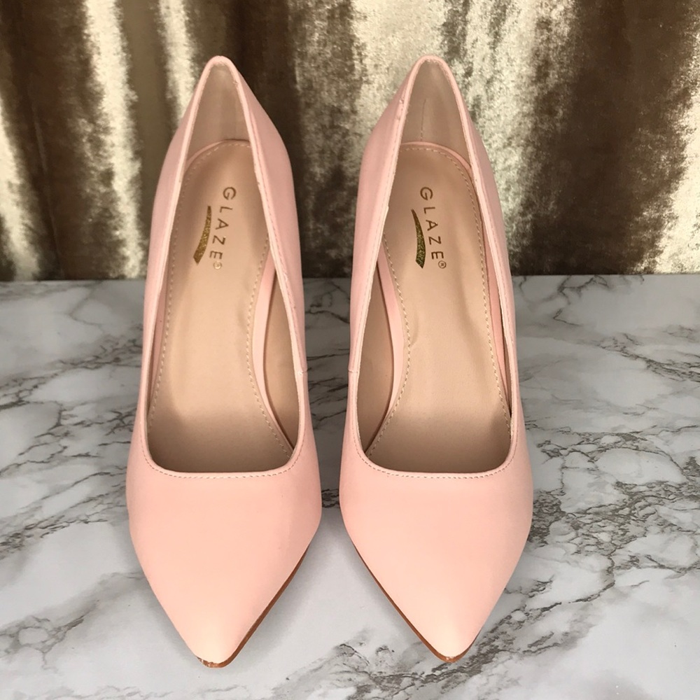 Glaze heels size 9 blush nubuck
